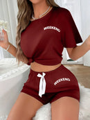 Pijama casual para mujer con estampado de letras, camiseta de manga corta y short con lazo