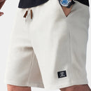 Shorts estructurados de hombre con cintura elástica