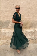 Vestido largo de mujer con escote en V y cintura plisada