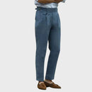 Pantalón de vestir de hombre con pinzas y cintura alta