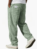 Pantalón amplio de hombre con bolsillos y cintura ajustable