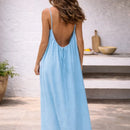 Vestido largo de playa con tirantes ajustables y bolsillos