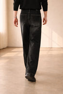Jeans anchos de hombre con pliegues delanteros