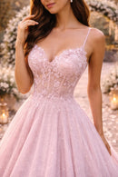 Vestido largo de fiesta con corpiño bordado y falda de tul