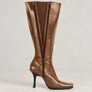 Panel Brown montado en una bota compatible; bota no incluida