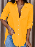 Camisa de mujer con cuello de solapa y botones