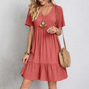 Vestido de verano de manga corta con escote en V