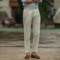 Pantalón de vestir de hombre con pinzas y cintura alta