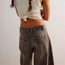 Jeans de mujer de tiro alto con pierna de corte barril