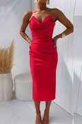 Vestido midi de cóctel sin tirantes con escote corazón