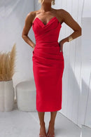 Vestido midi de cóctel sin tirantes con escote corazón
