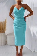 Vestido midi de cóctel sin tirantes con escote corazón