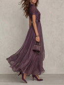 Vestido largo de fiesta con detalle de encaje y cintura fruncida