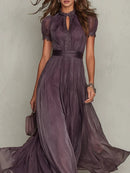 Vestido largo de fiesta con detalle de encaje y cintura fruncida